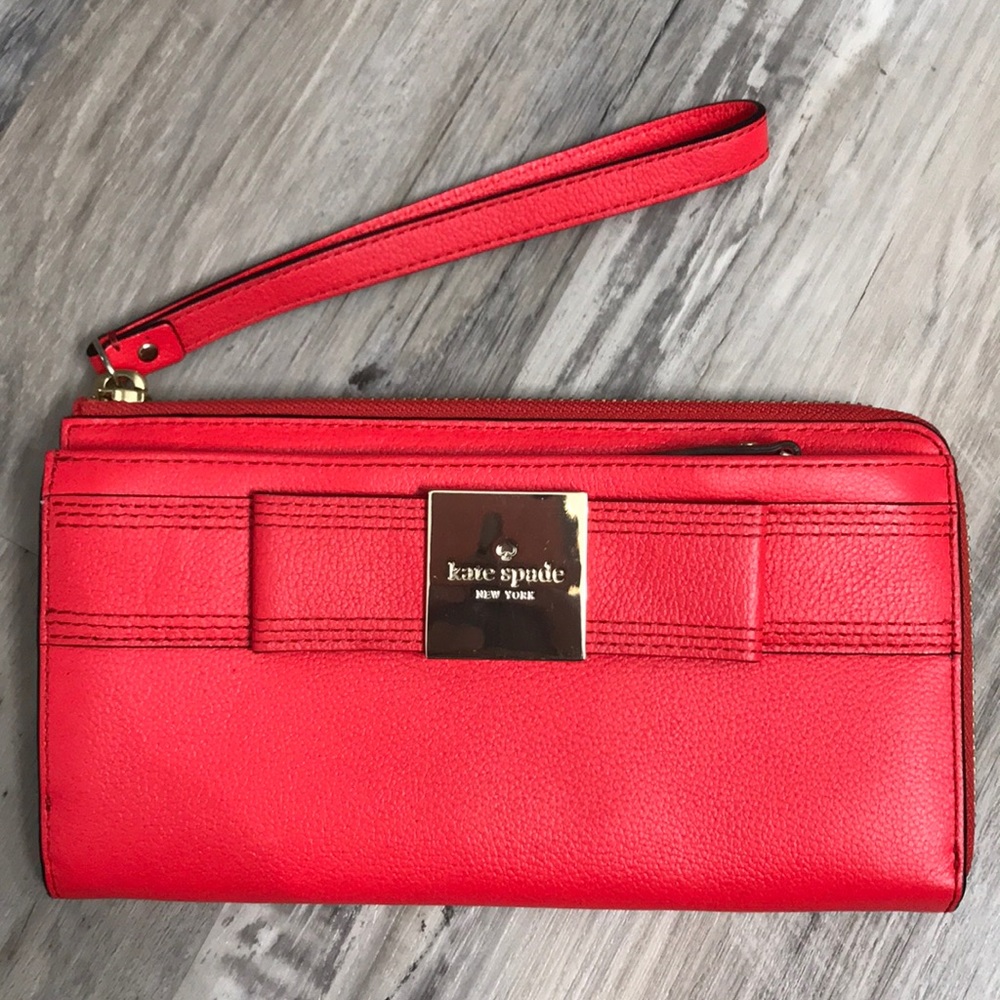 Kate Spade Wristlet